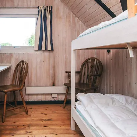 Spacious Retreat With View Blåvand