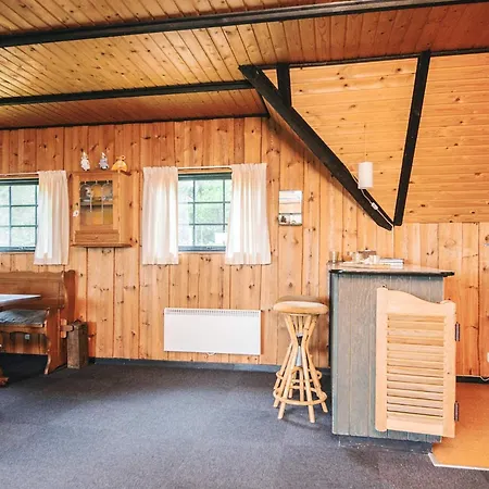 Spacious Retreat With View
